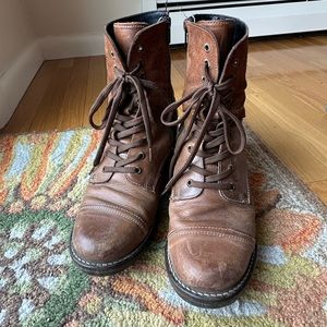 Taos brown combat boots